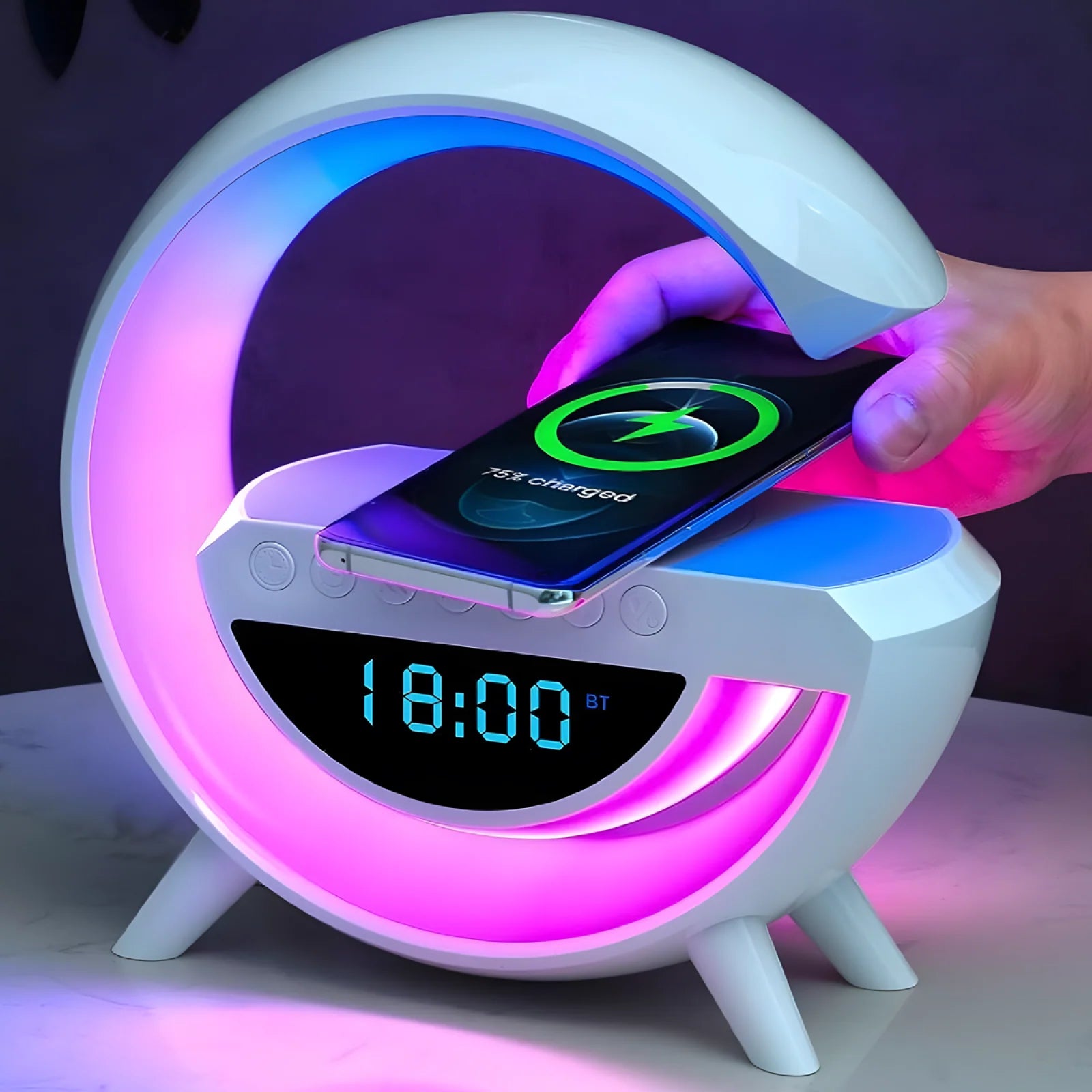 3u1 LAMPA, ZVUČNIK I BEŽIČNI PUNJAČ